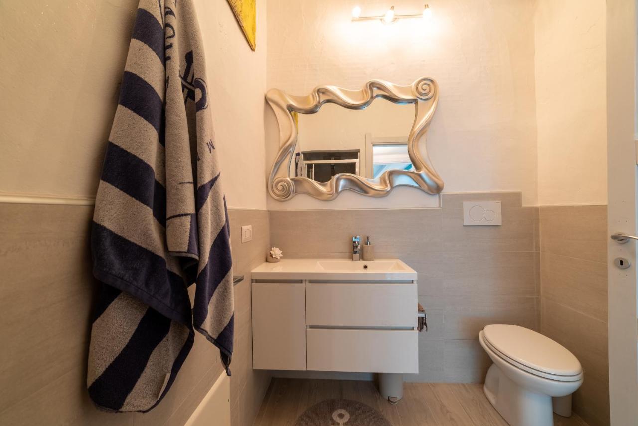 Fabulous Apartment With Amazing View Villasimius Bagian luar foto